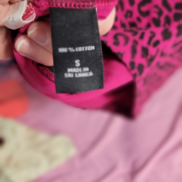 ANIMAL PRINT TOP - Picture 5 of 7